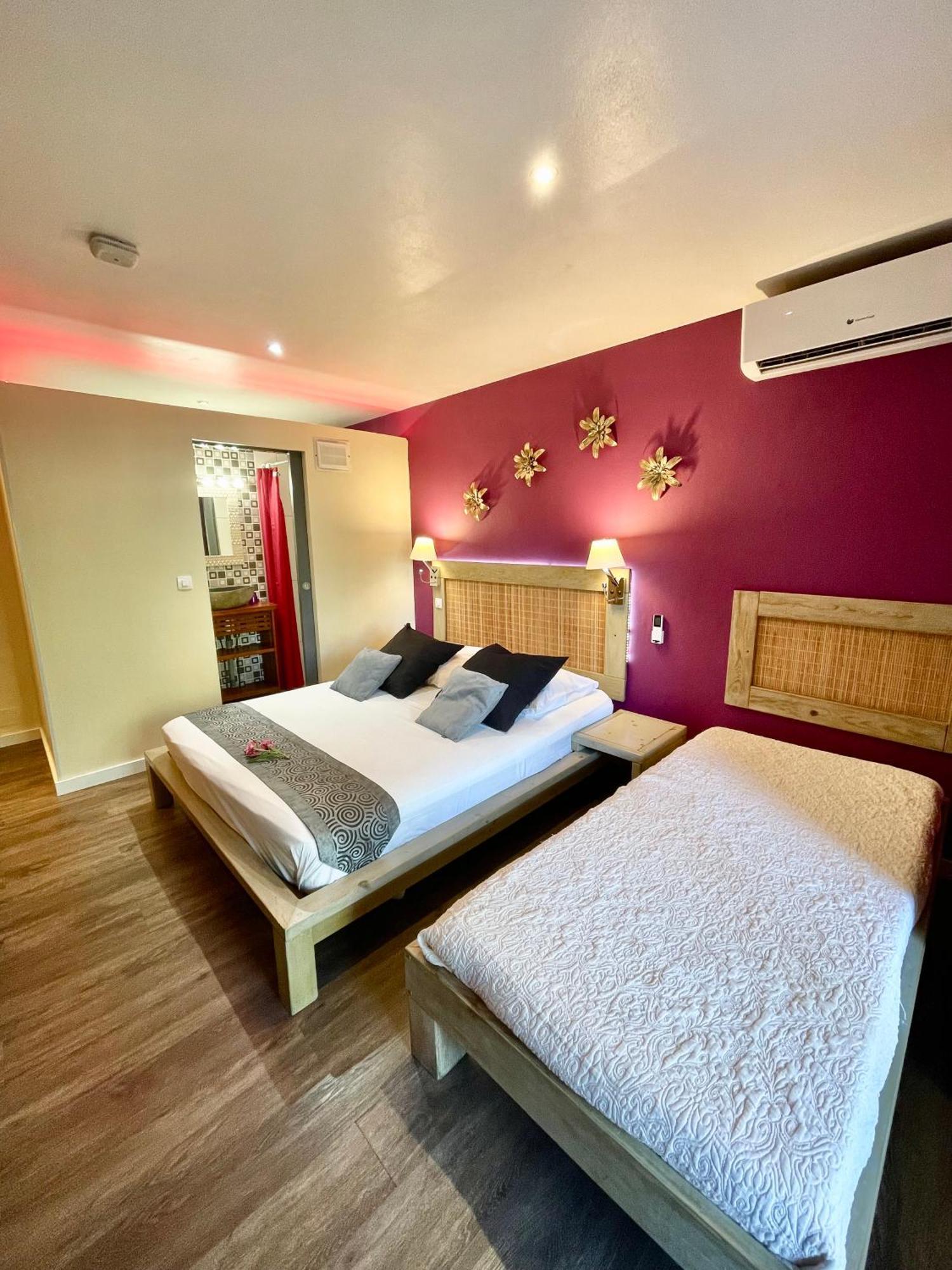 Hotel Les Bougainvilliers Saint-Gilles-les Bains Esterno foto